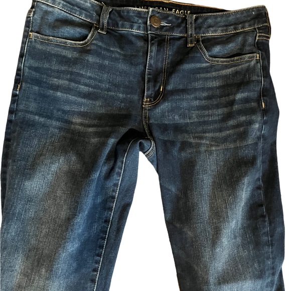 Booty plump jeans by American Eagle - Picture 4 of 6